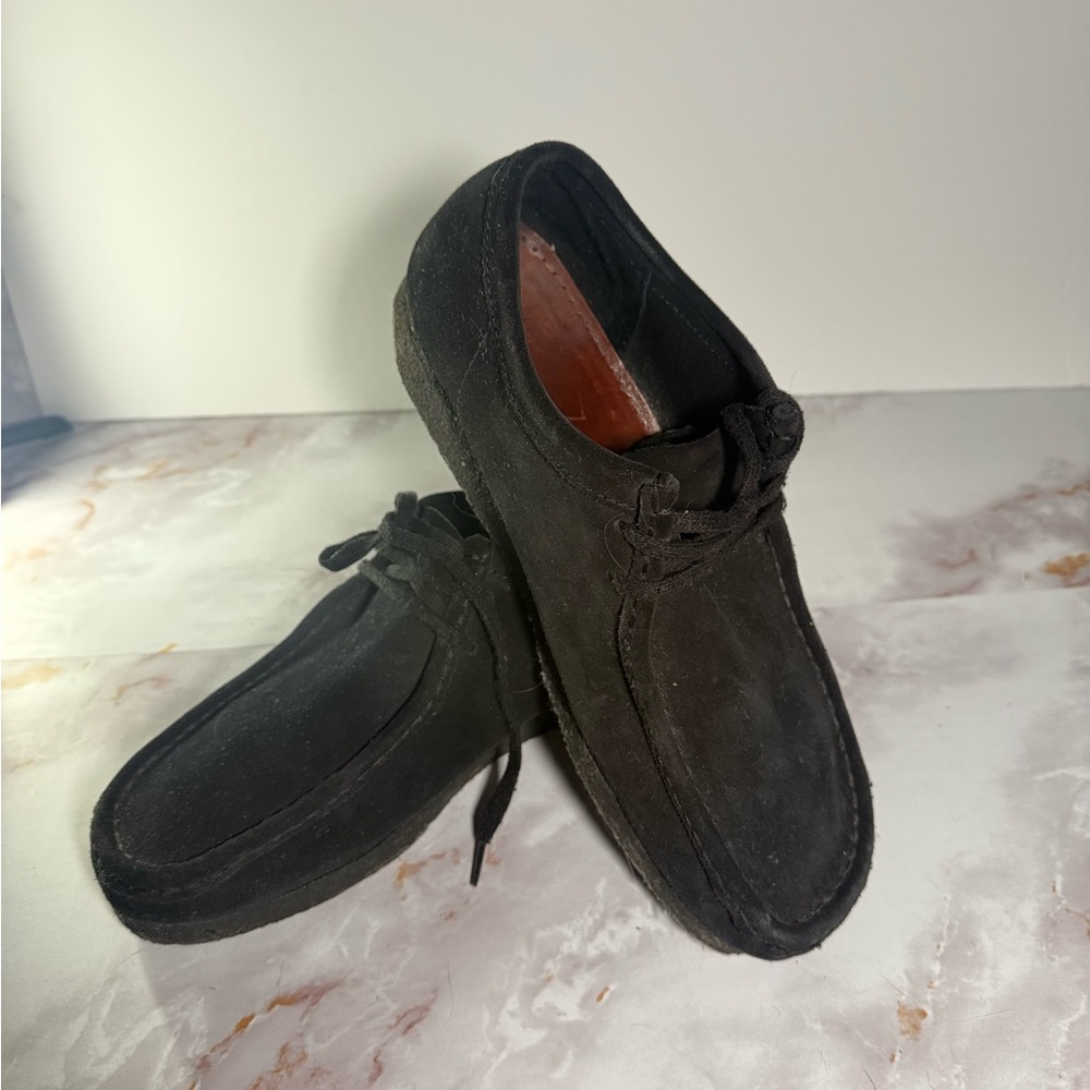 Black Men's Suede Wallabee